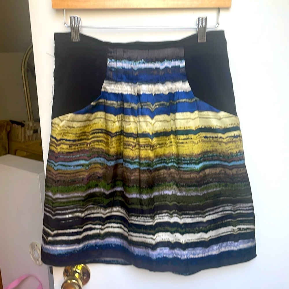Hype Anthropologie Skirt silk fully lined with POCKETS